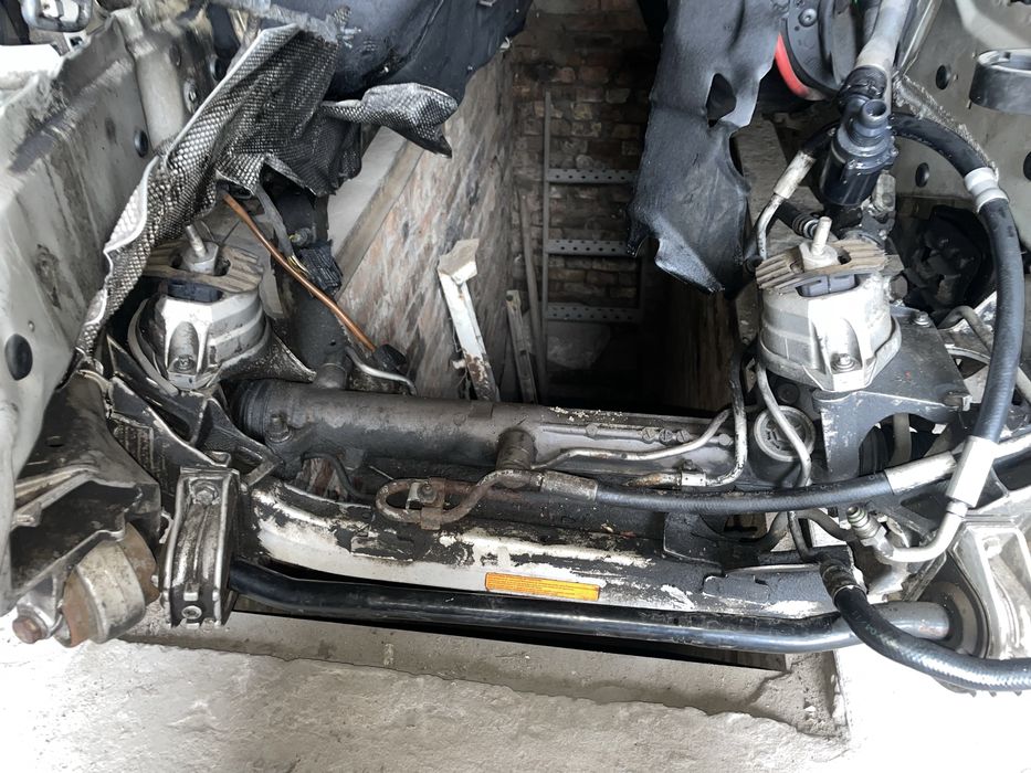 Бмв е61 після дтп М-обвісі по запчастинах