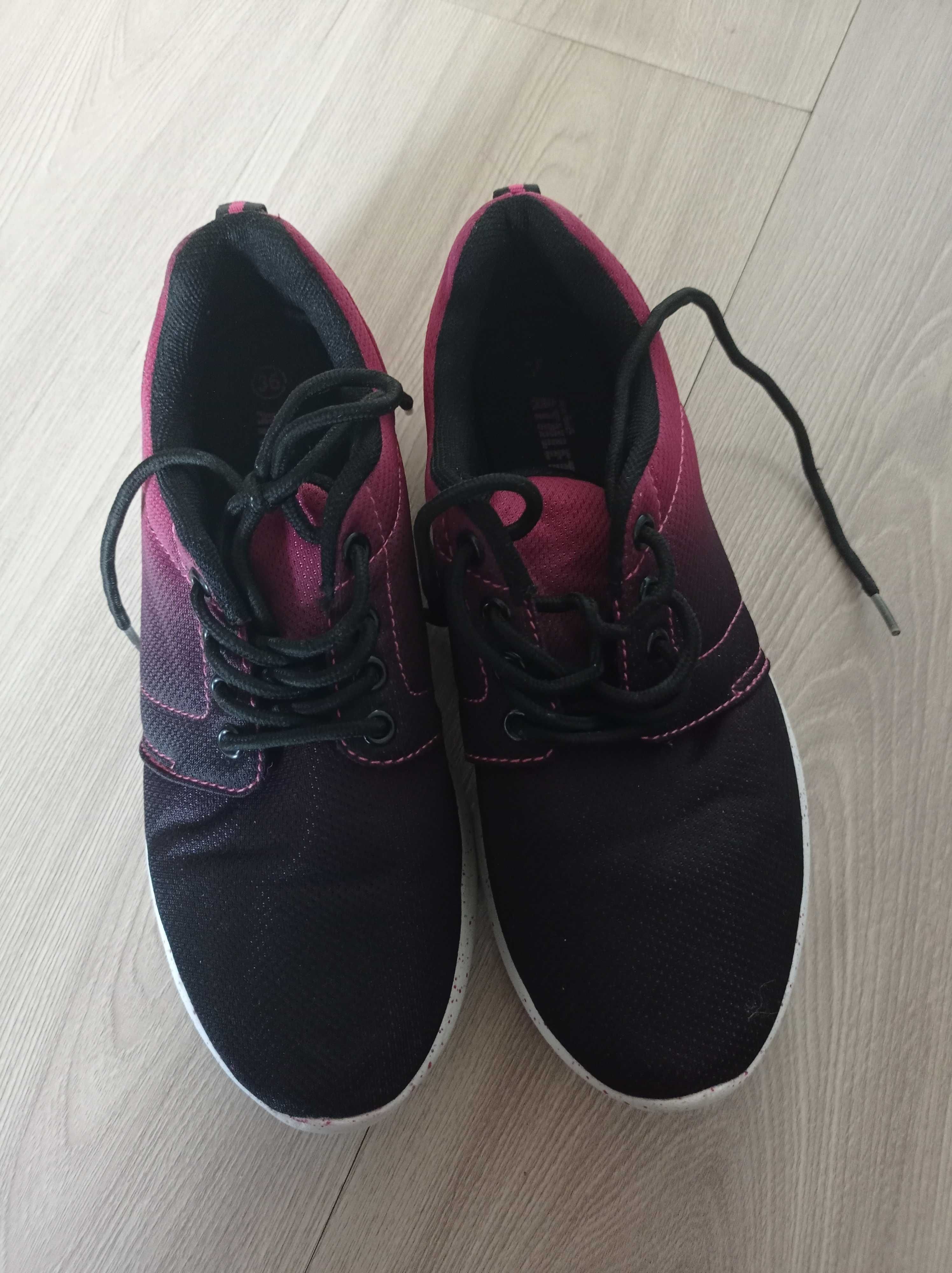 Damskie adidasy New yorker w rozmiarze 36 stan idealny