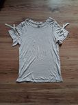 T-shirt różowy z kokardkami