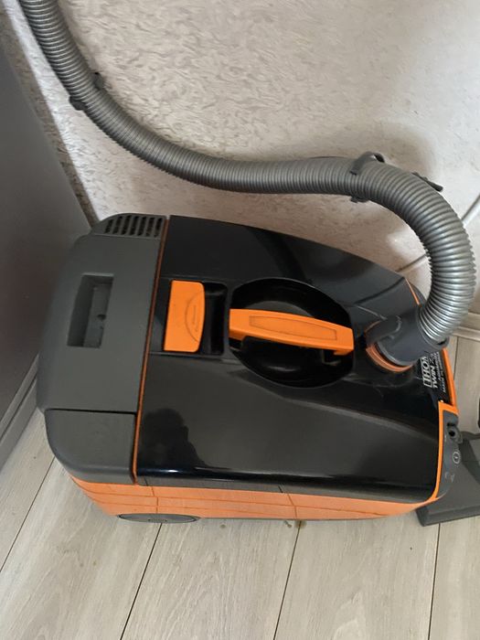Продаю надійний миючий пилосос ThomasTiger. Безкоштовна олх доставка