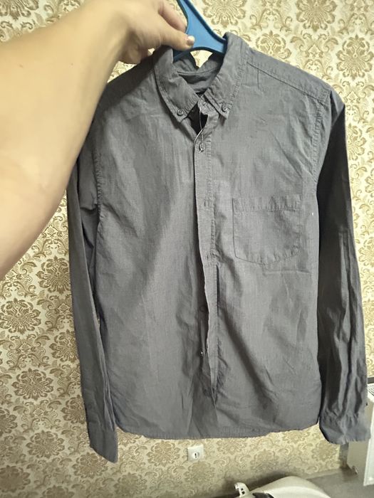 Нова чоловіча сорочка
