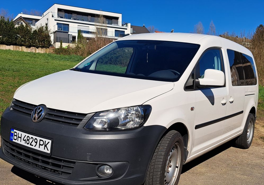 Volkswagen Caddy Maxi 1.6 пассажир