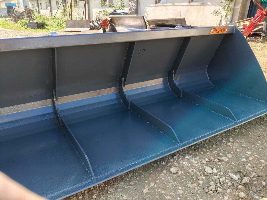 Łyżka 2,4m 240 cm do tura ładowacza manitou euro ramka