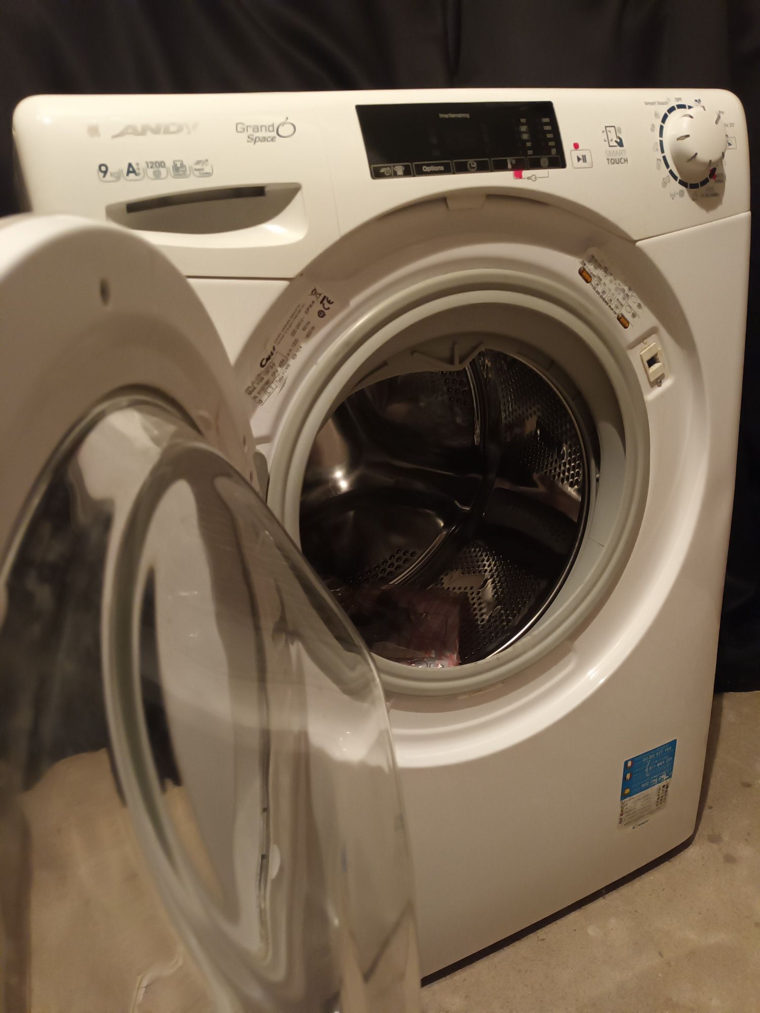 Máquinade lavar roupa Candy 9kg  Categoria A+++ Impecável. Como nova
