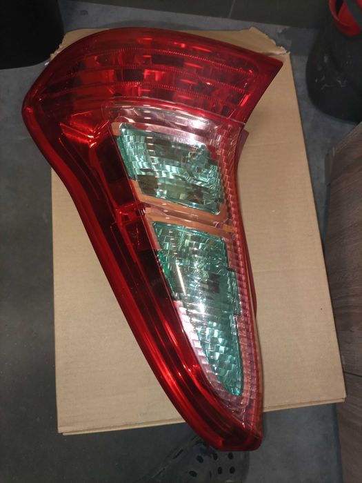 Lampa tylna Citroen C4 ll