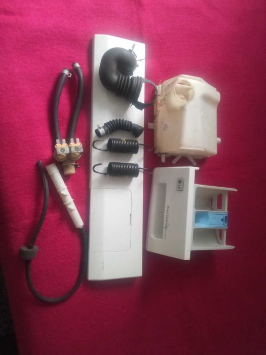 Пралка LGпрямий привід 5кг,на запчастини!