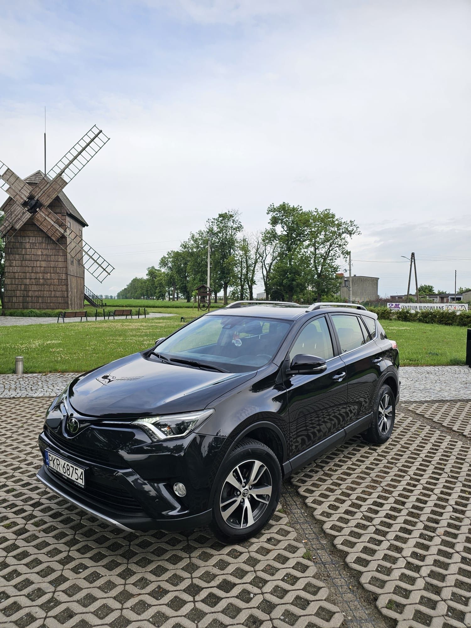 Toyota RAV-4 Benzyna 2.0 152KM 2018 4x4 przebieg tylko 90 tys.km !!!
