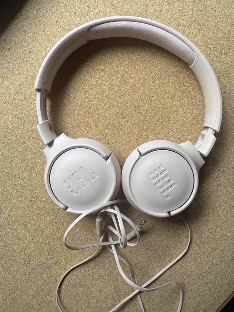 Słuchawki nauszne JBL TUNE 500