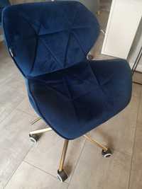 Krzesło obrotowe welurowe