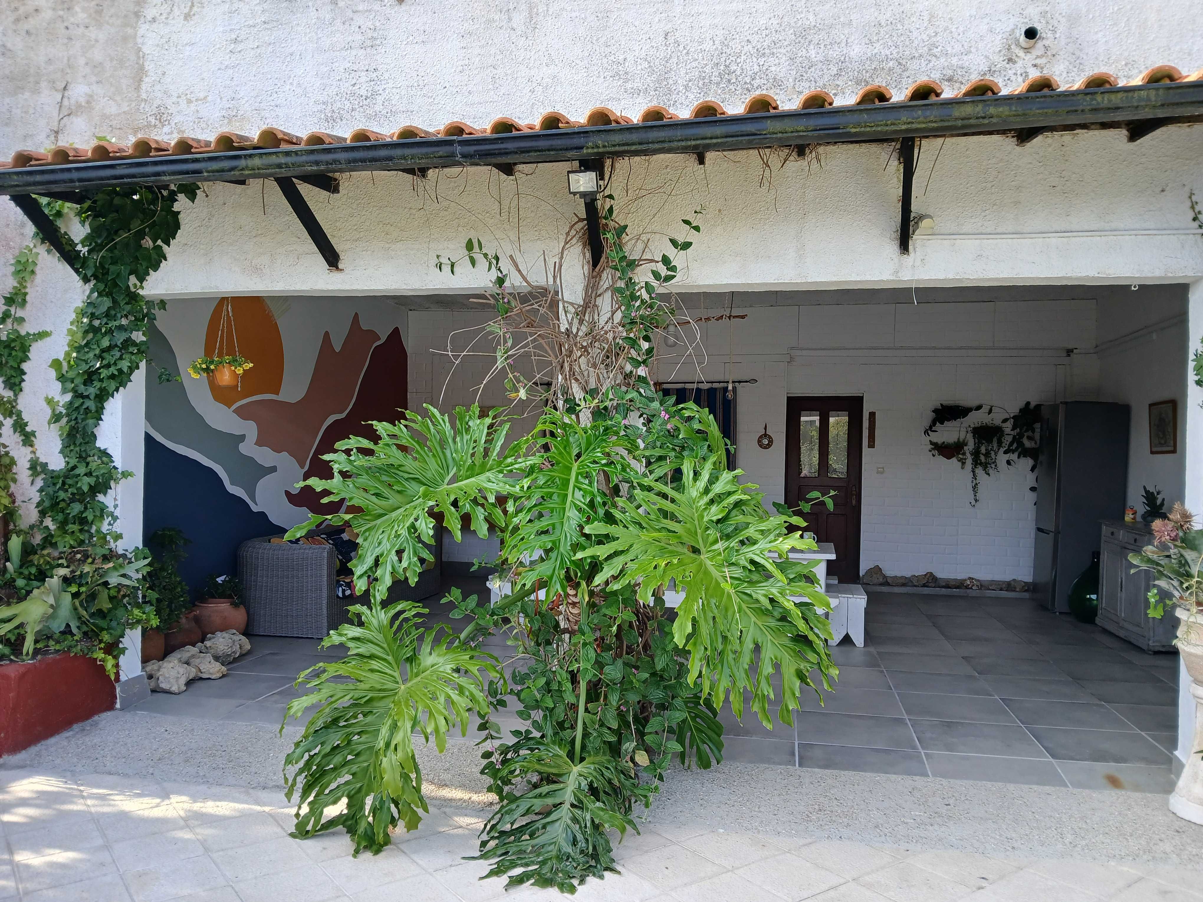 Alugo espaço para eventos com piscina, churrasqueira e mais!