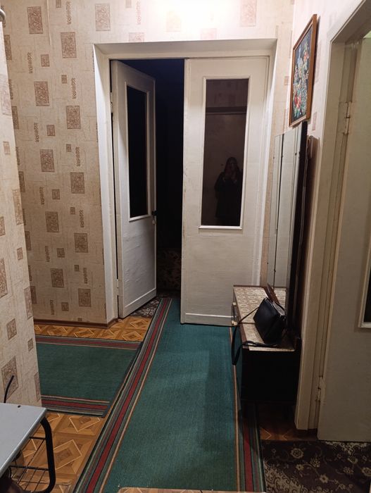 Продам квартиру 3 кімнати в центрі міста