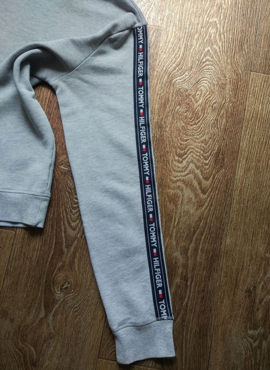 Мужской свитшот худи лонгслив футболка Tommy Hilfiger размер S