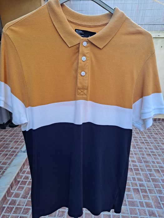 Pólo T-shirt- Bershka - M