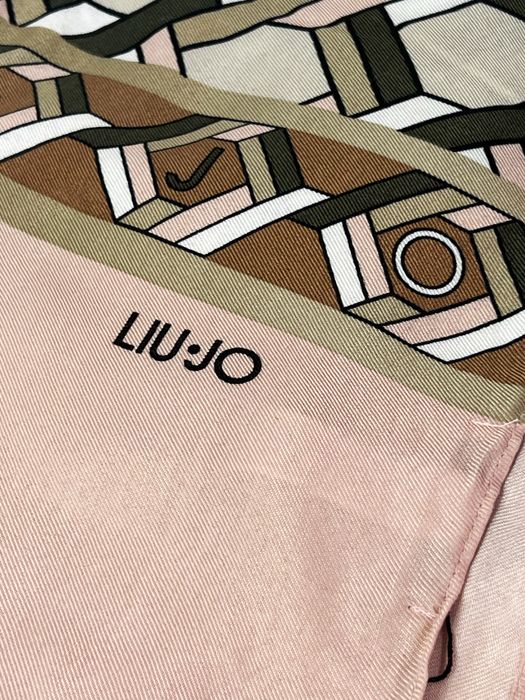 Яскравий шарф палантин liu jo