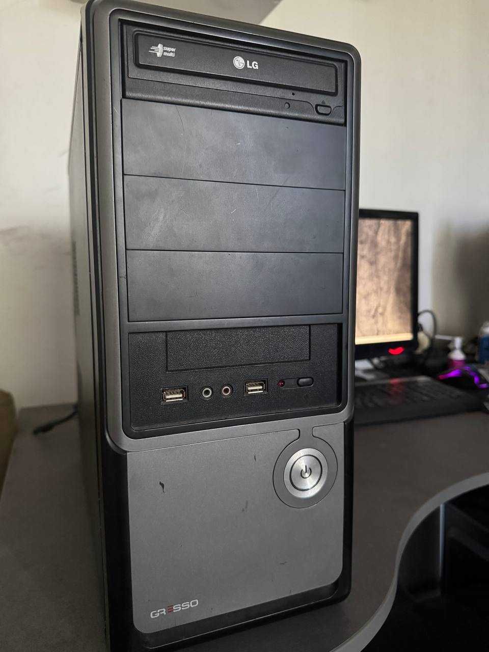 Системний блок AMD R7 350 2gb athlon 860k 4ядер 8gb ddr3 hdd 320 gb