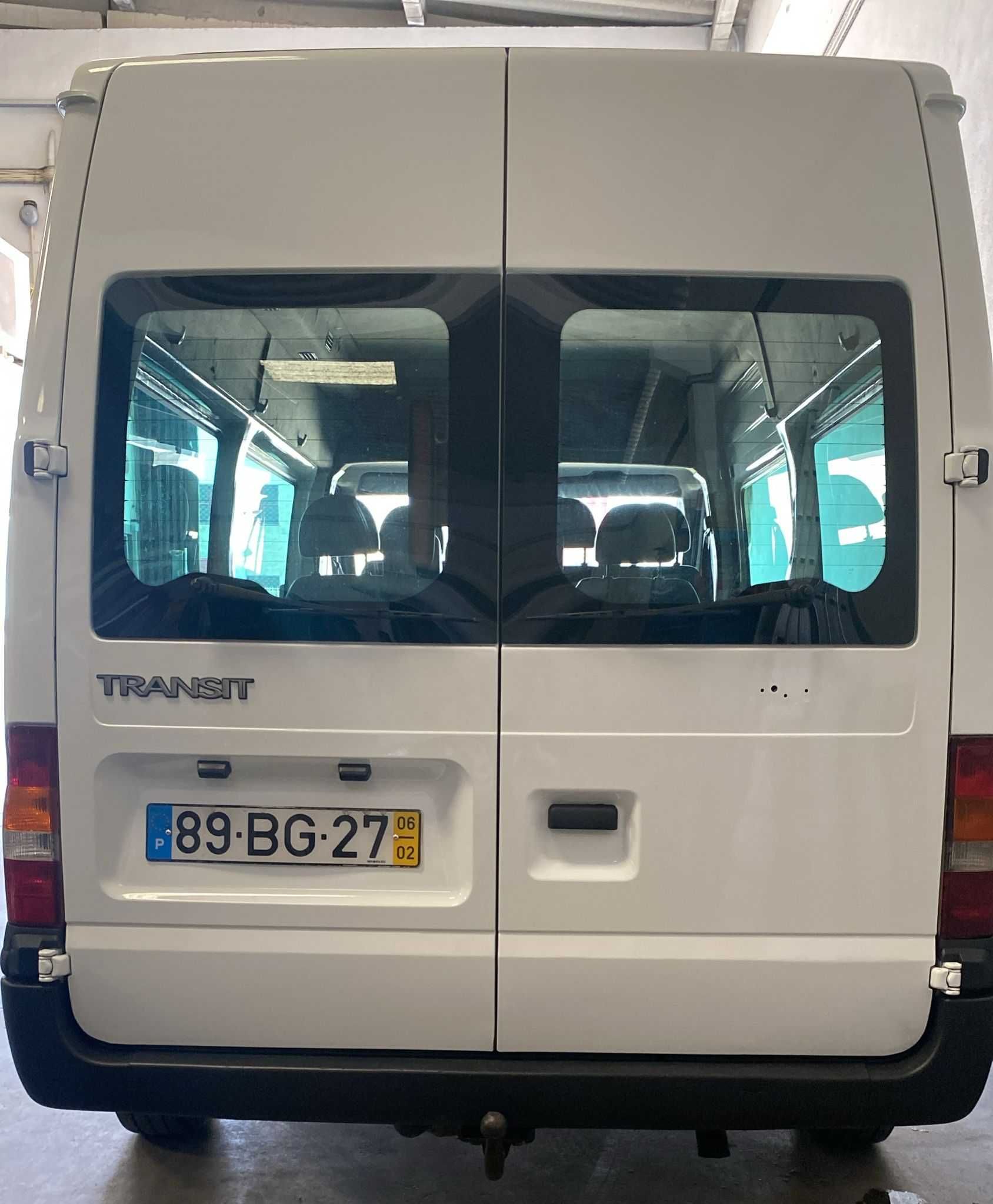Ford Transit 2.0 TDCI 130 cv 9 Lugares longa Impecável