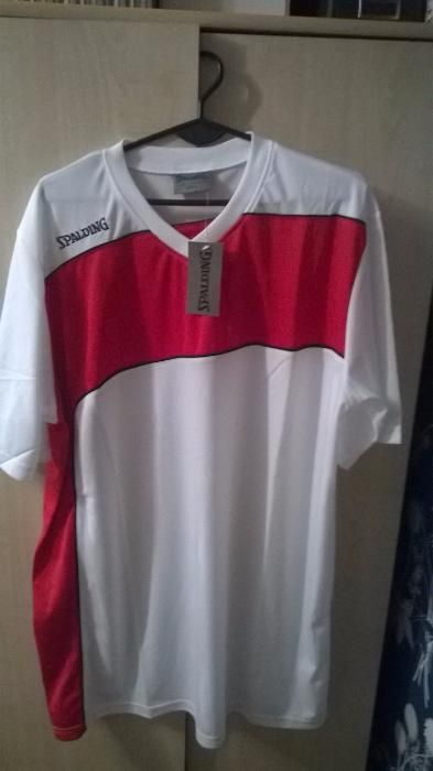 Koszulka rozgrzewkowa reprezentacji Polski w koszykówke SPALDING