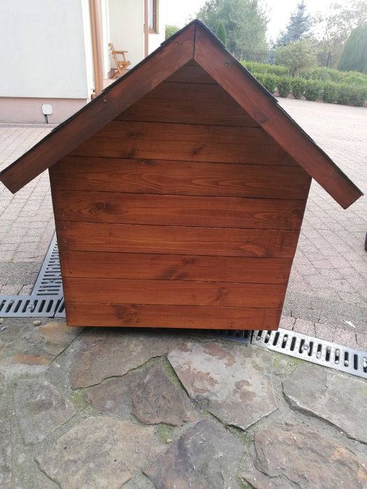 Duża ocieplona buda dla psa. Solidnie wykonana