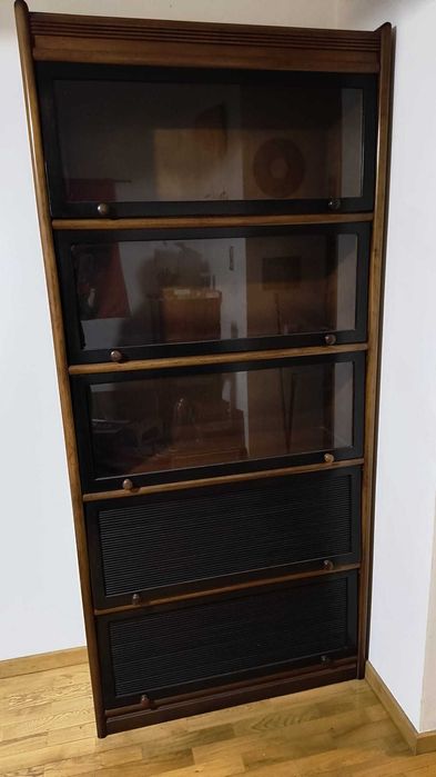 Móvel colonial - Pau Santo