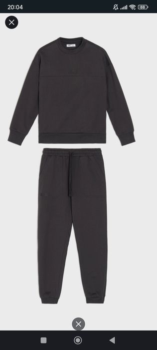 Dres i dwie pary spodni