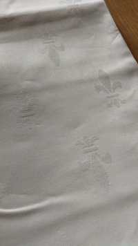 Materiał bawełniany biały wzór w lilijki 140x460