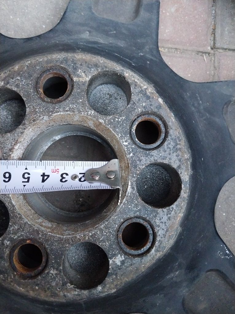 Продам диски р16. 5/100