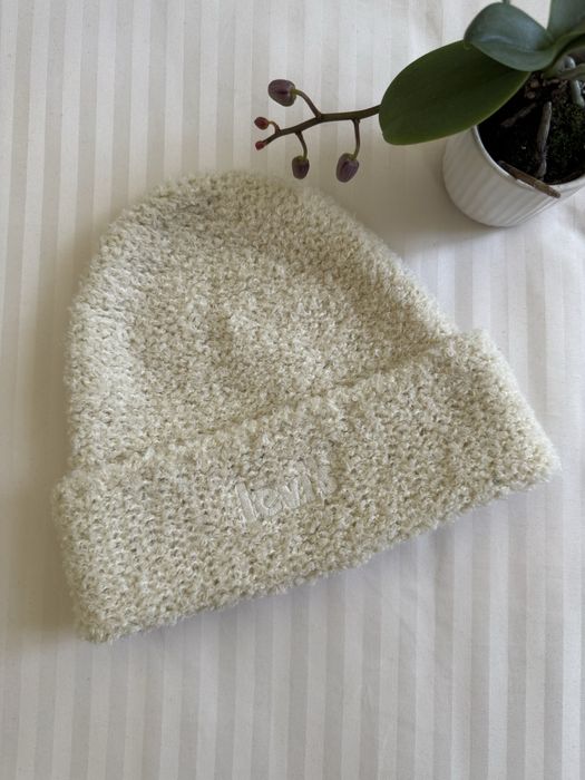 Жіноча шапка levis, оригінал