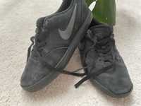 Czarne trampki NIKE 36,5