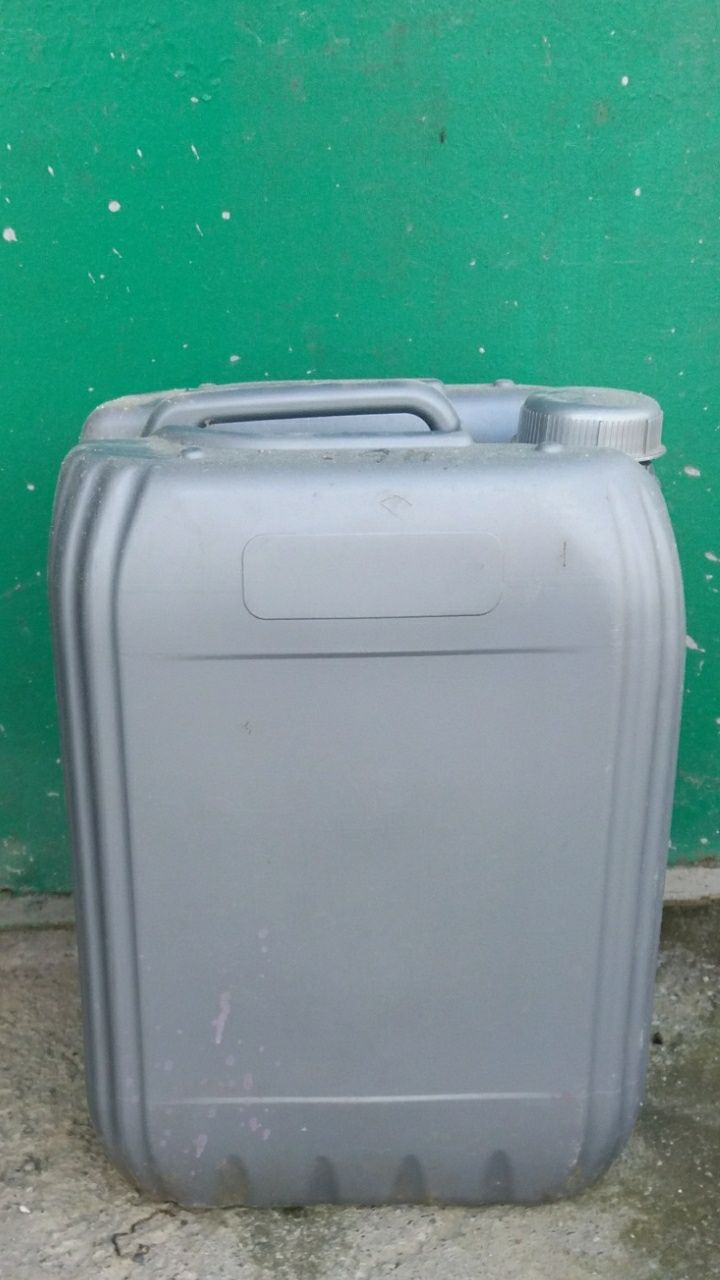 продам тосол 13л. 500гр.