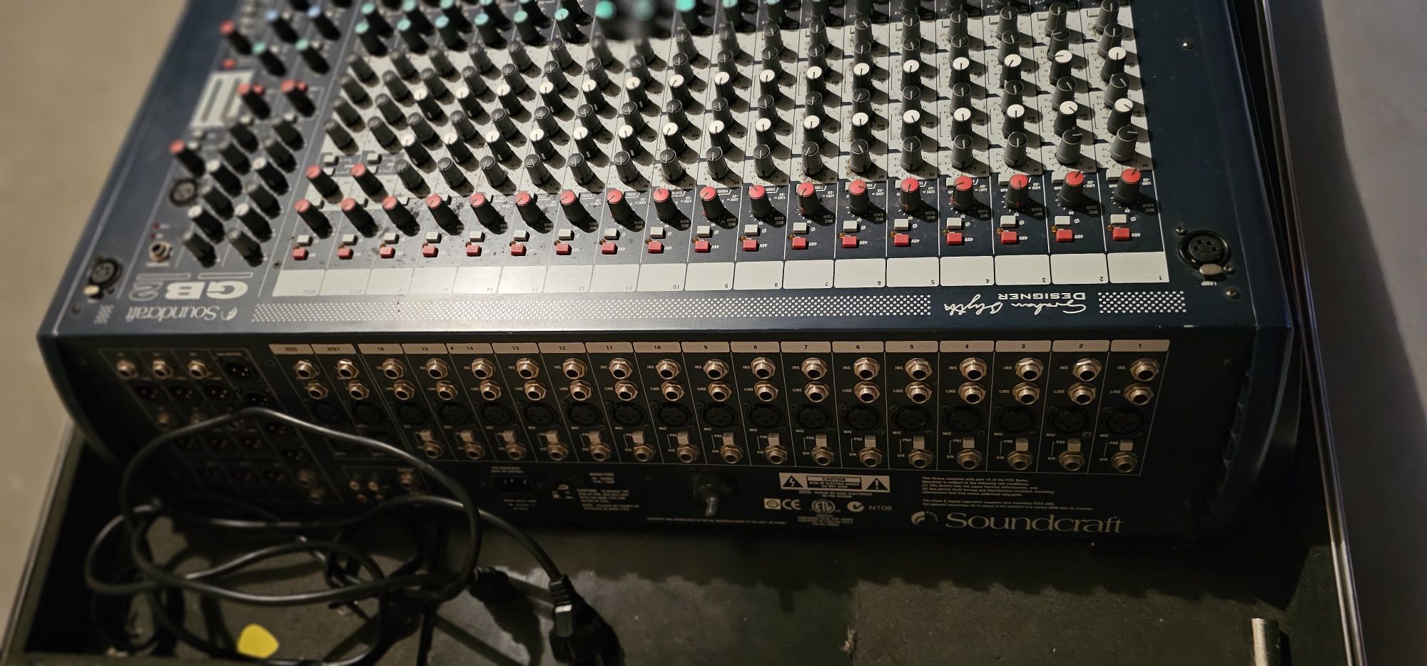 Soundcraft gb 2 16