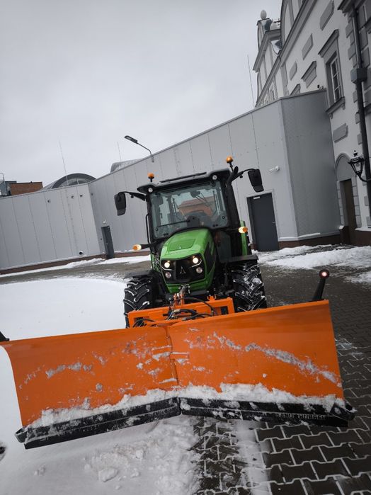 Odśnieżanie parkingów, placów, chodników