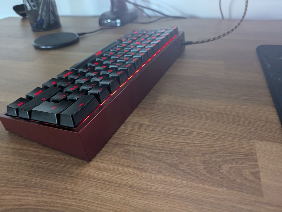 Wooting 60HE+ Tofu Redux60 Burgundy
