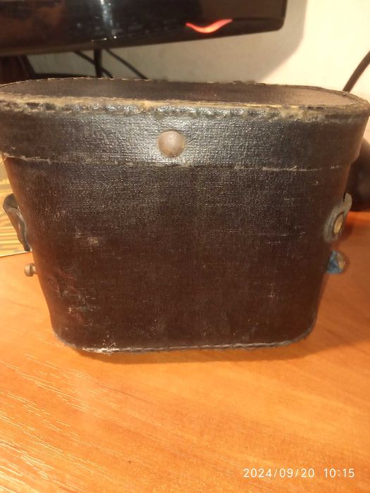 антикварный бинокль Франция