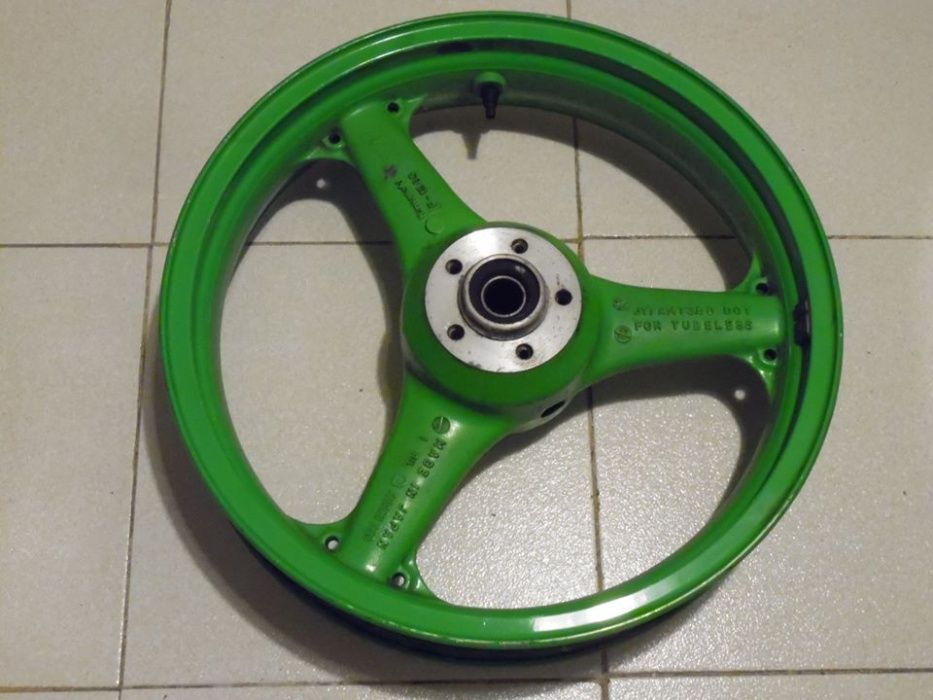 Par de rodas Kawasaki ZX6R 98-02