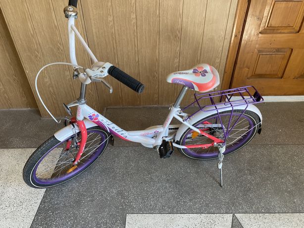 Велосипед для девочки принцессы, 20 колеса , крылья , багажник