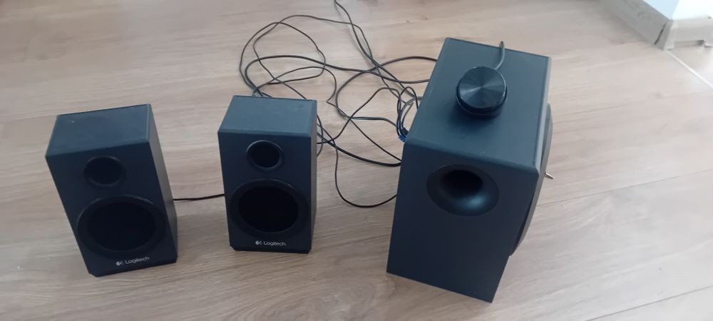 Głośniki 2.1 Logitech