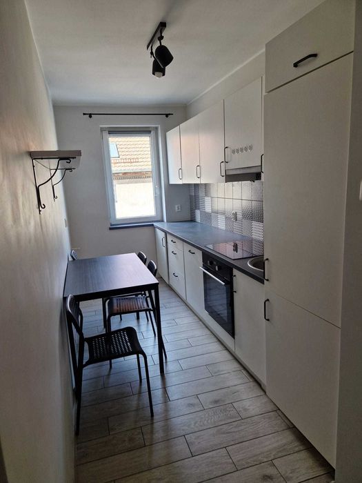 Mieszkanie na wynajem 3 pokoje balkon centrum miasta Żmigród