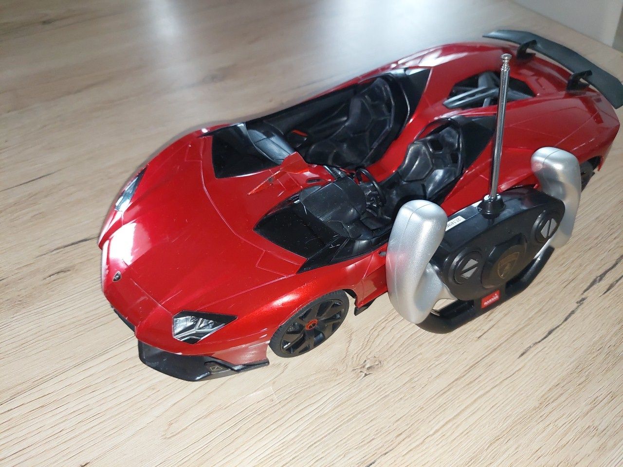 Lamborghini Aventador zdalnie sterowany model