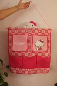 Sapateira Hello Kitty