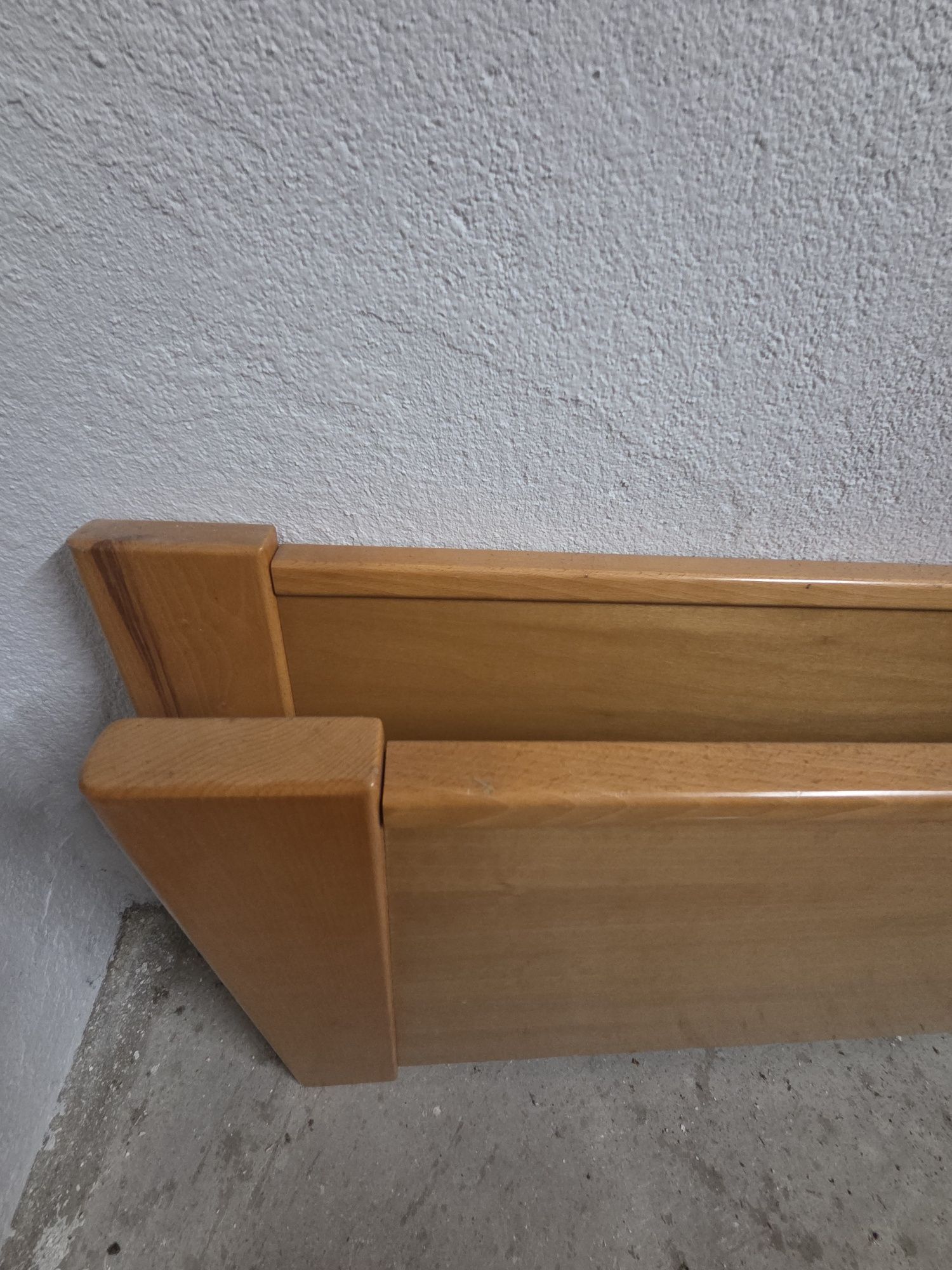Cama sem estrado