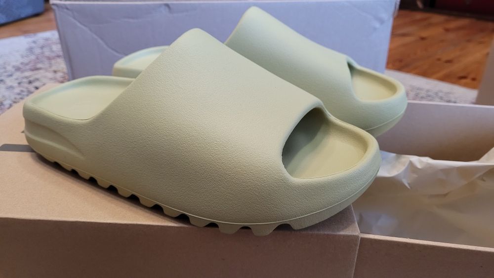 Adidas Yeezy Slide Resin 46 11US