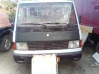 Mercedes D100, 2.4 gasoleo