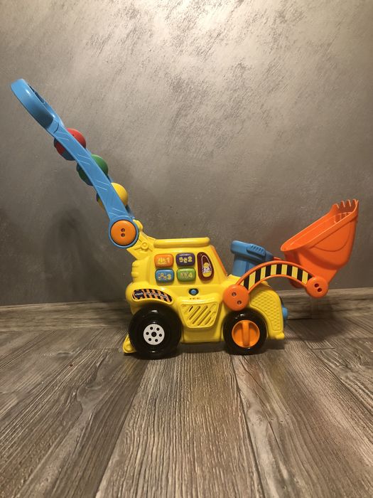 VTech koparka pchacz