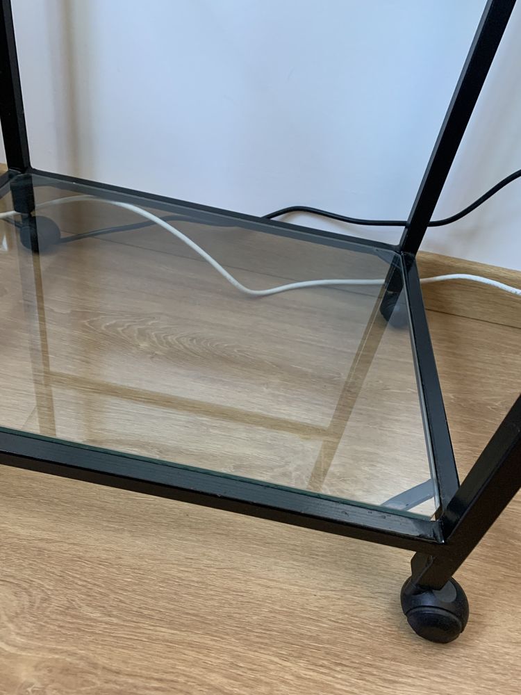 Mesa de apoio em vidro