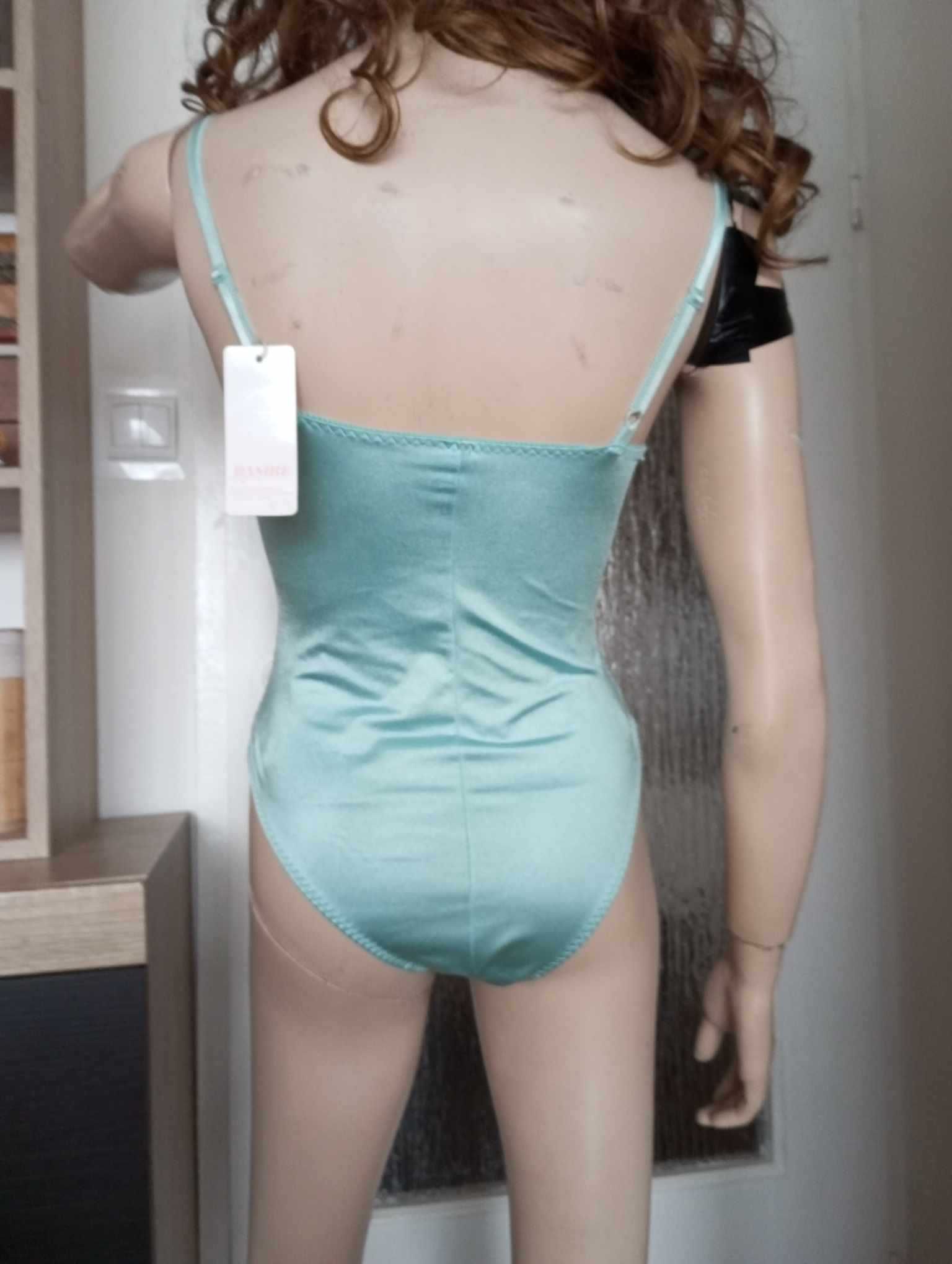 Body modelujące nr 21 rozm M