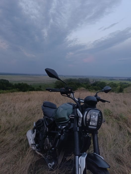 Loncin Voge 300 ac