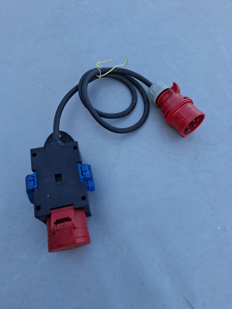 Adapter PCE 943071, 400V, 16A, IP44, CEE 16A, 2 Gniazda 16A 230V