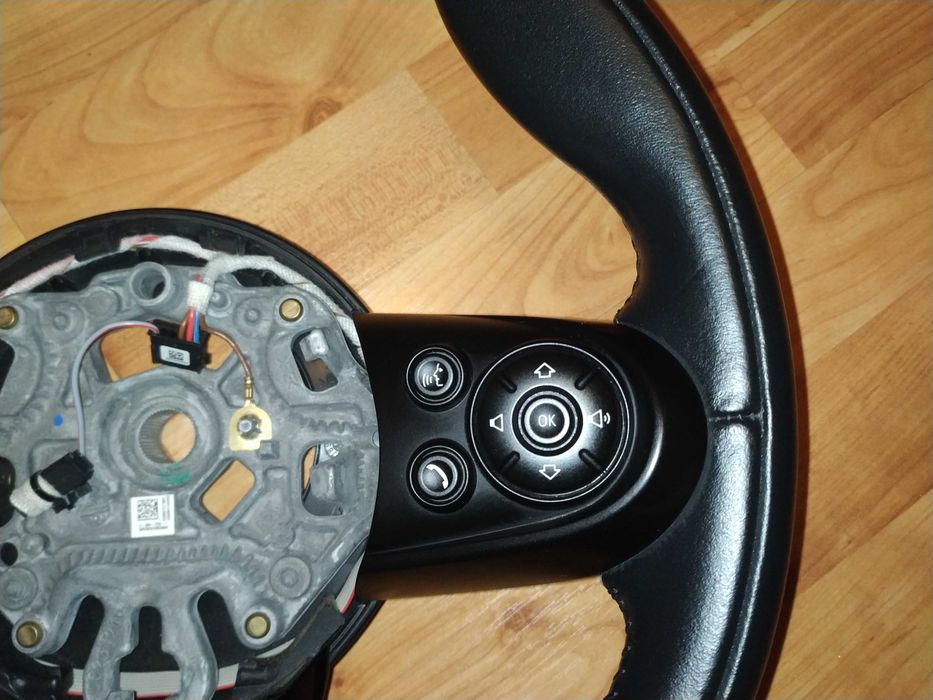 Volante Mini 3 braços F54 F55 F56 F57 F60