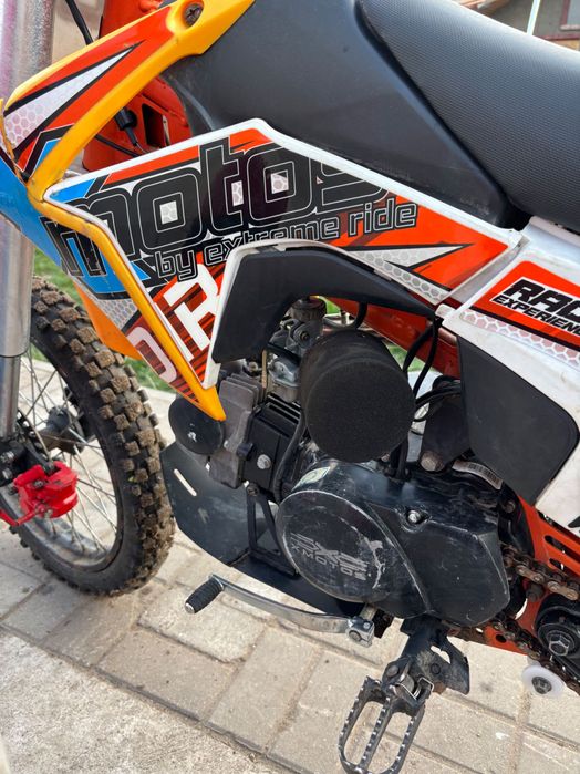 Cross 125 X- motor