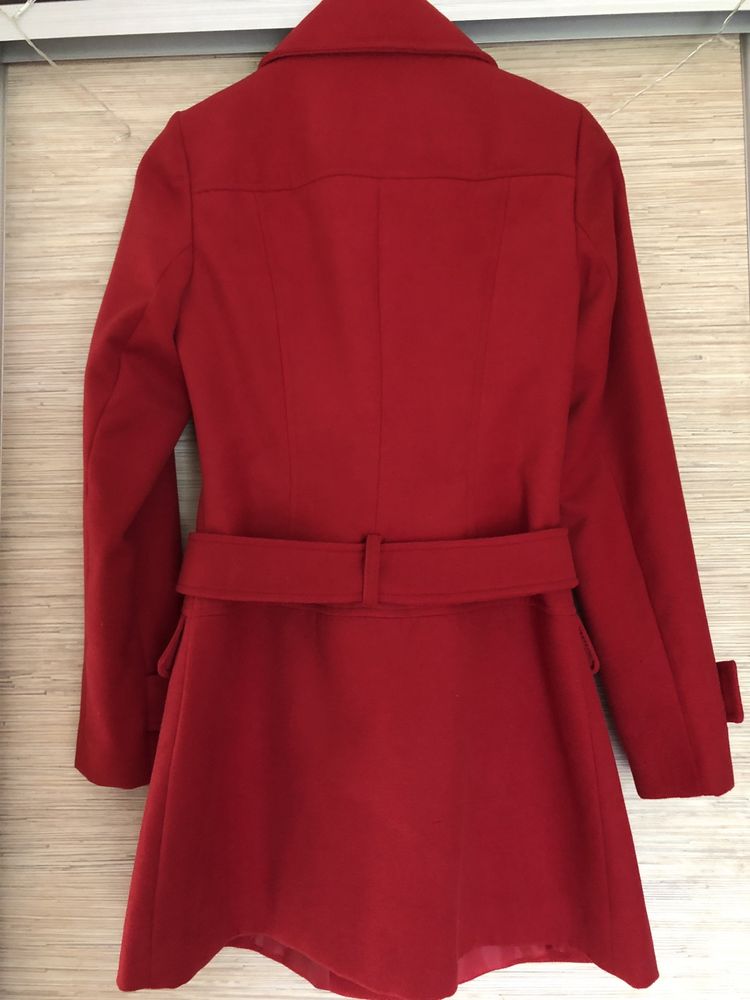 Czerwony płaszcz New Look 36r.